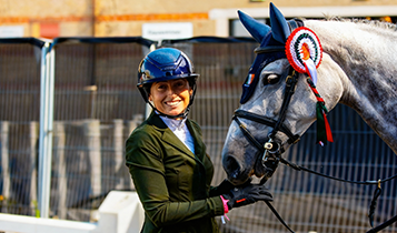 Horse Times Egypt: Equestrian Magazine :Articles :MOLLY HUGHES BRAVO IRISH WITT MEETS PORTUGUESE PASSION
