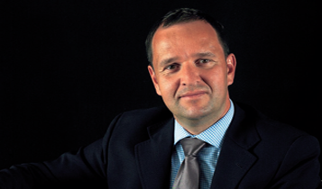 Horse Times Egypt: Equestrian Magazine :Articles :Philipp Selva Master Of Furniture Lover Of Arabian Horses