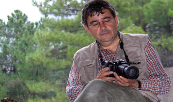 Horse Times Egypt: Equestrian Magazine :Articles :Photographer Luis Alonso