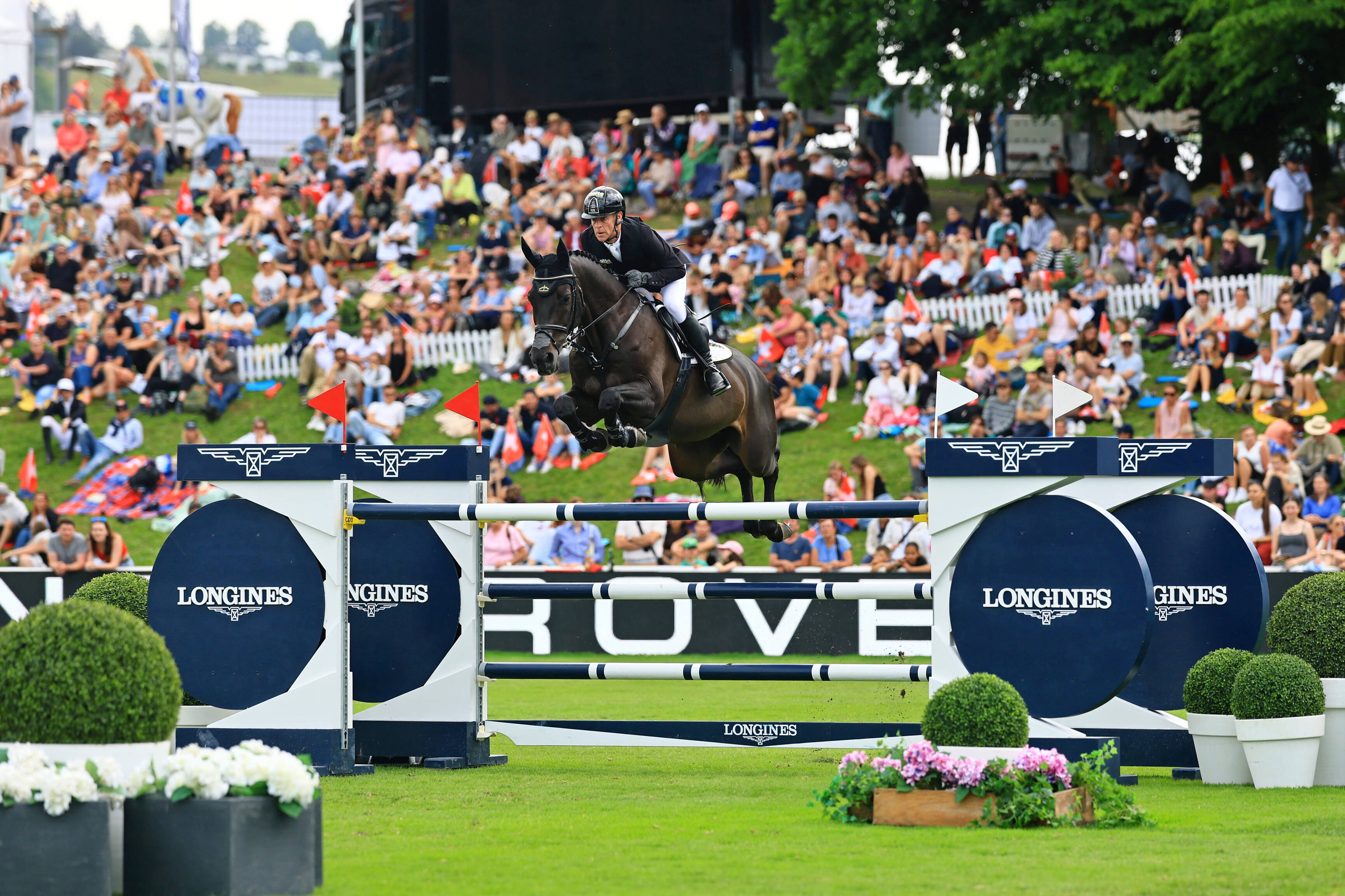Horse Times Egypt: Equestrian Magazine :News :MARCUS EHNING WINS THE LONGINES GRAND PRIX OF SWITZERLAND