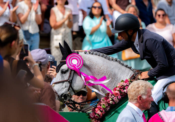 Horse Times Egypt: Equestrian Magazine :News :PIETER DEVOS & PRIMO DV WIN THE GRAND PRIX VILLE DE DINARD