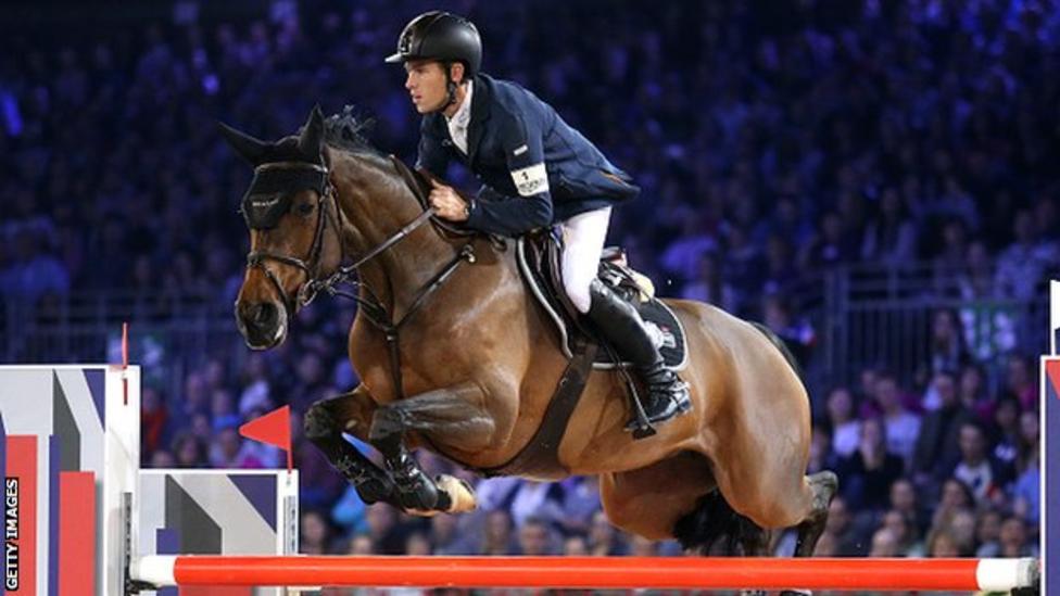 Horse Times Egypt: Equestrian Magazine :News :Scott Brash ends year as world number one show-jumper
