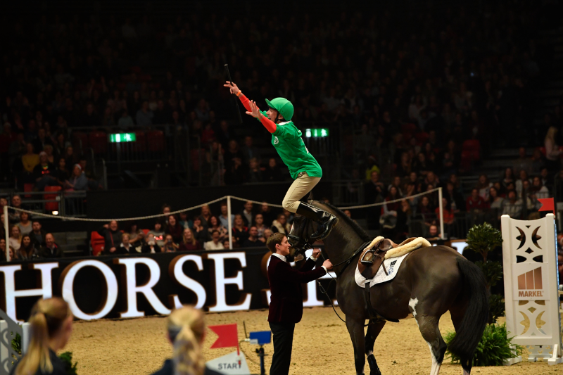 Horse Times Egypt: Equestrian Magazine :News :PENDLETON MAKES HER SHOW JUMPING DEBUT AT OLYMPIA