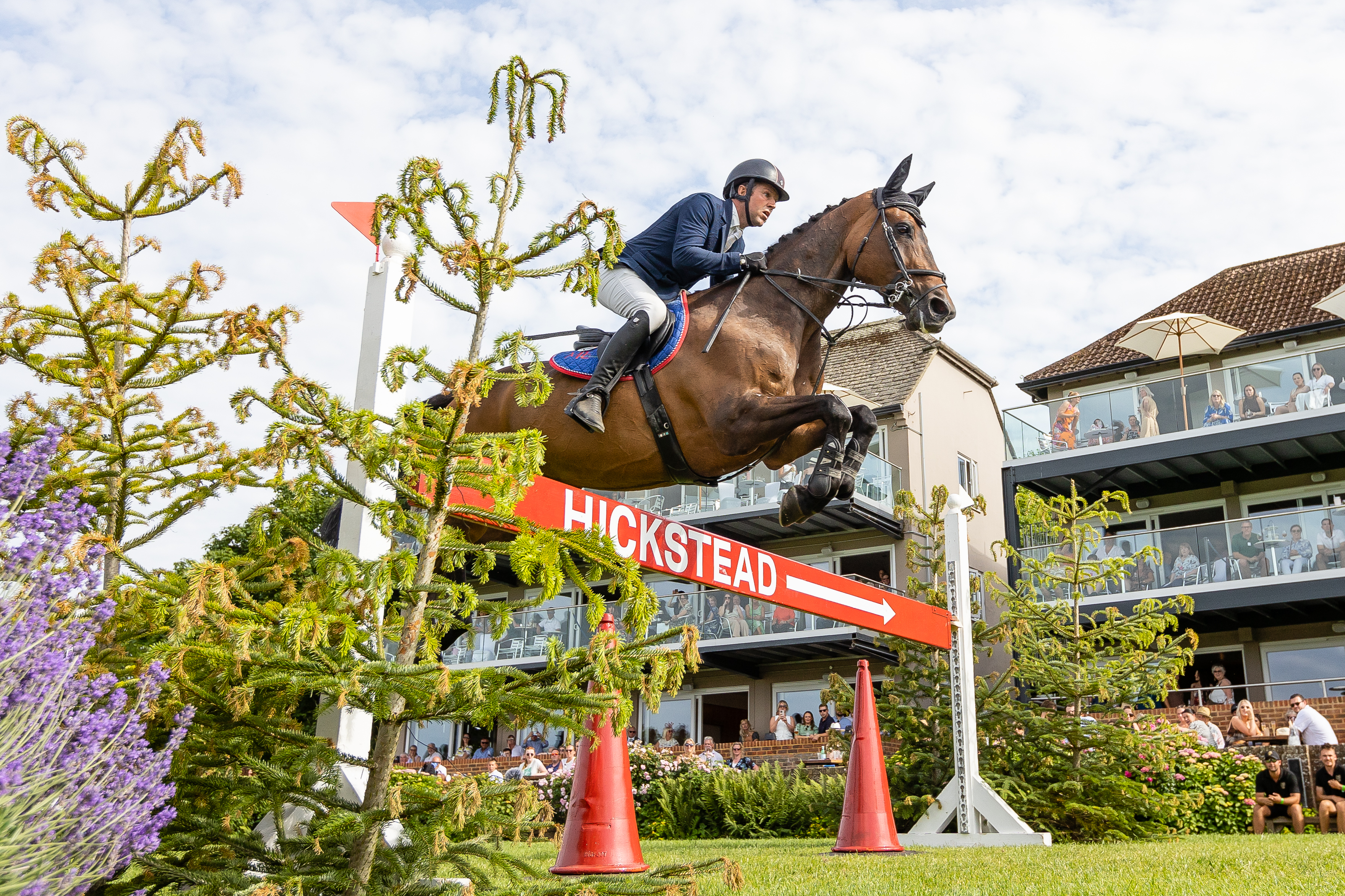 Horse Times Egypt: Equestrian Magazine :News :REGAL WIN FOR MARK EDWARDS AT HICKSTEAD