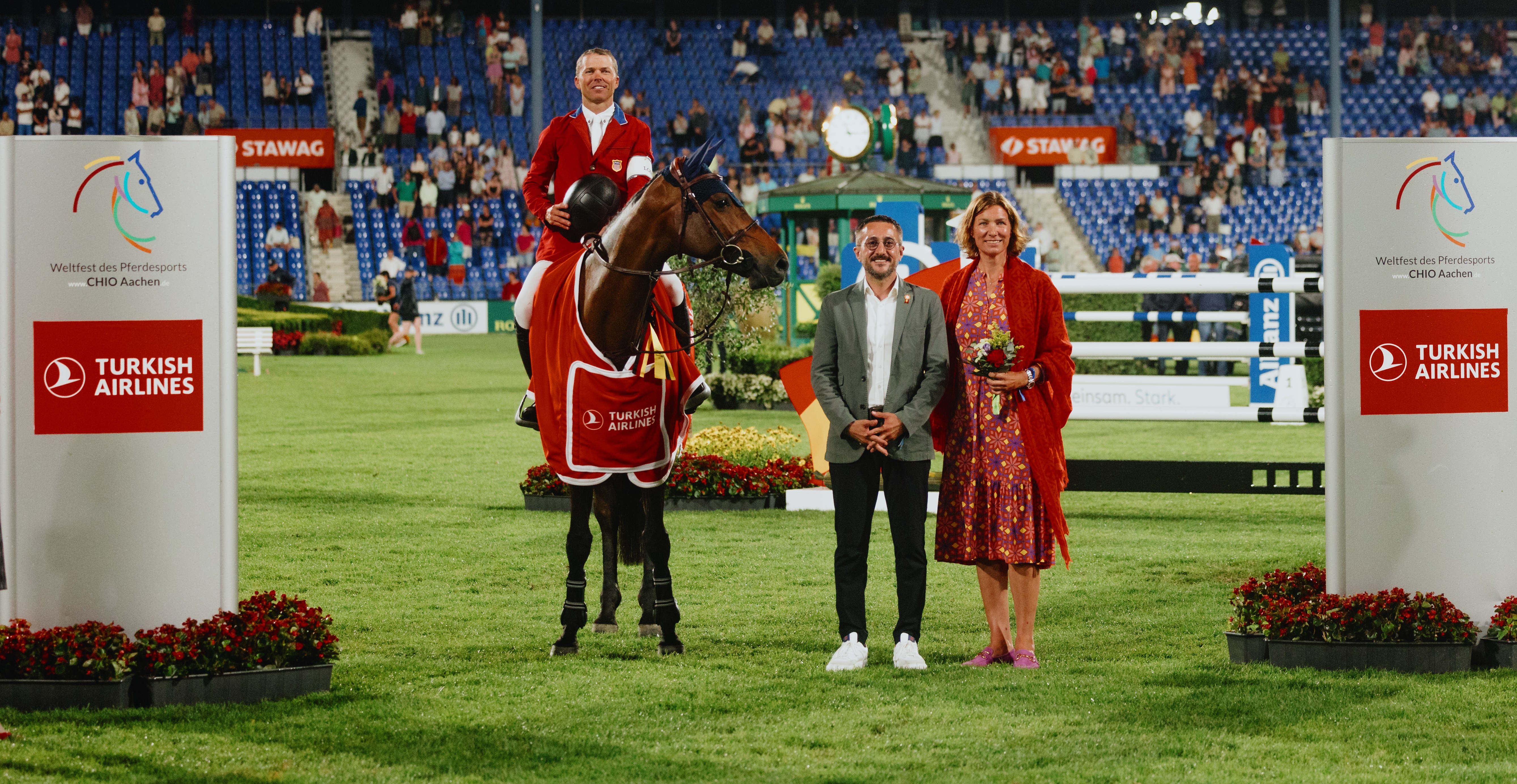 Horse Times Egypt: Equestrian Magazine :News :KENT FARRINGTON TAKES THE TURKISH AIRLINES-PRIZE OF EUROPE AT CHIO AACHEN 2025